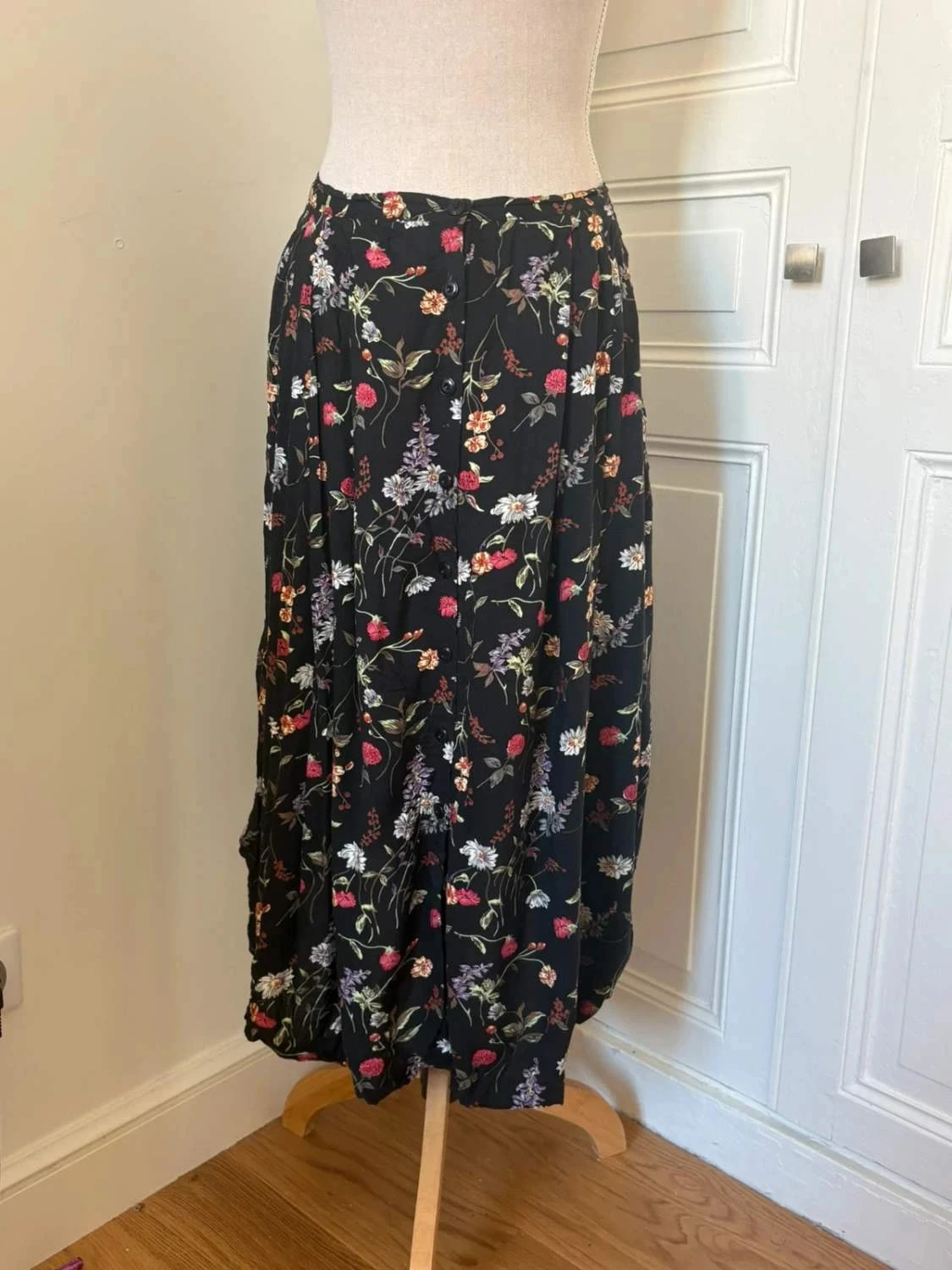 Jupe midi SMW Style My Way XL fluide fleurie boutons devant 100% rayon